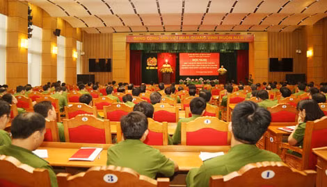 Toàn cảnh Hội nghị. Toàn cảnh Hội nghị.
