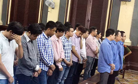 Phiên tòa xét xử Vương Quốc Nhã và đồng bọn.