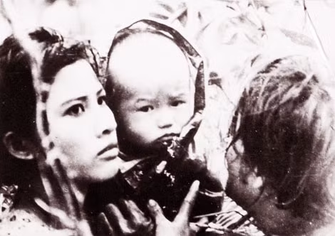 Một cảnh trong phim “Cánh đồng hoang”, mà nhà văn Nguyễn Quang Sáng viết kịch bản.