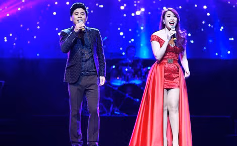Mỹ Tâm song ca cùng Tấn Minh trong liveshow “Hãy về với nhau”.