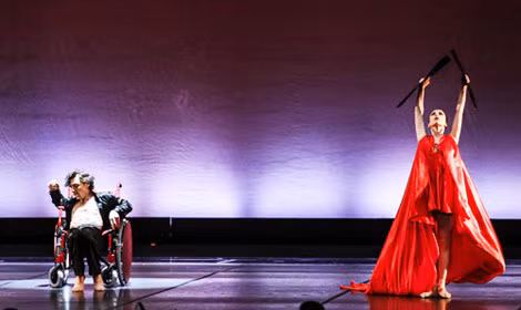Chương trình nghệ thuật "Paris Ballet" của nhà hát ballet Opera de Paris là một "điểm nhấn" văn hóa trong năm 2016. Trong ảnh: Một cảnh trong trích đoạn múa "Vẫn là Carmen".