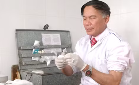 Anh Đào Viết Thoàn.