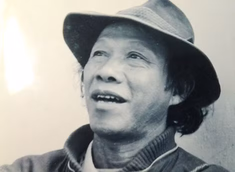 Nhà thơ Thu Bồn.