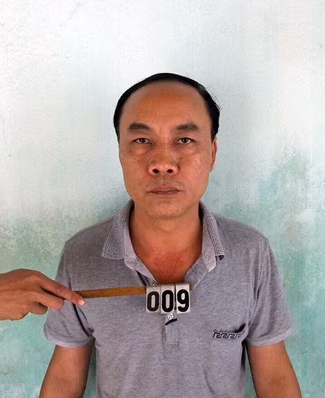 Thầy bói Ngô Trung Tăng.