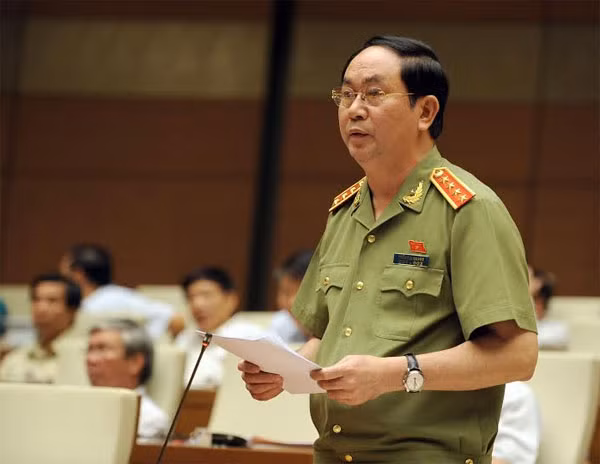 Bộ trưởng Trần Đại Quang phát biểu trước Quốc hội sáng 5/6.