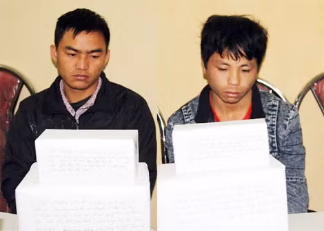2 đối tượng cùng tang vật.