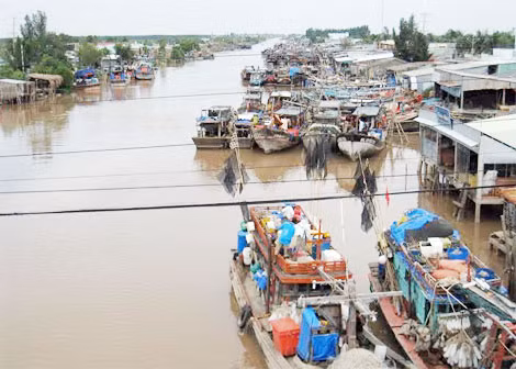 Cửa biển Nhà Mát (Bạc Liêu) nơi chờ đón các ngư dân trở về.