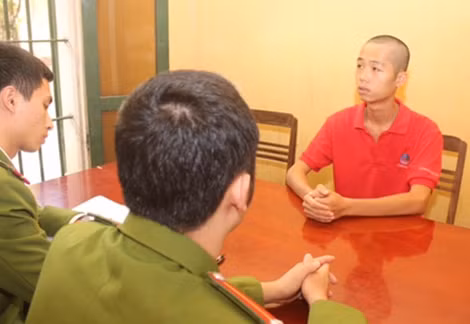Đối tượng Nguyễn Thành Chung tại cơ quan điều tra.