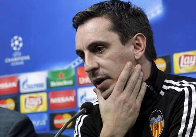 Neville và Valencia sẽ đối đầu cùng M.U. tại Europa League? Ảnh: Reuters.