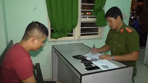 Từ Vũng Tàu ra Đà Nẵng bán ma túy cho các tụ điểm "ăn chơi" ven biển