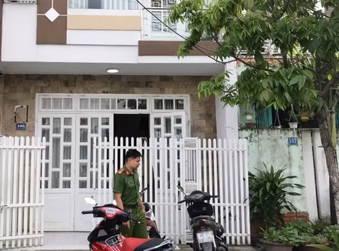 Căn nhà số 105 Nguyễn Lộ Trạch nơi nhóm người Trung Quốc thuê lưu trú.