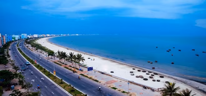 Cùng với dự án tàu điện Đà Nẵng – Hội An, chính quyền TP. Đà Nẵng cũng đã kêu gọi các tổ chức, doanh nghiệp đầu tư vào những dự án tập trung giải quyết bền vững vấn đề giao thông, đô thị của thành phố.