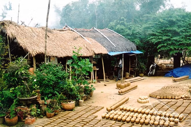 Đúng ngày kỷ niệm 20 năm được công nhận Di sản văn hóa thế giới, du khách đến phố cổ Hội An và làng gốm Thanh Hà sẽ được tự do tham quan các địa điểm, di tích mà không phải mua vé.