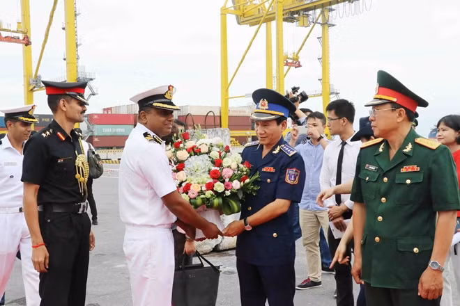 Trong chuyến thăm, lực lượng bảo vệ bờ biển Ấn Độ và Cảnh sát biển Việt Nam cũng sẽ thực hiện cuộc diễn tập chung về công tác tìm kiếm và cứu nạn trên biển.