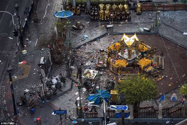 Vụ nổ diễn ra ngay gần ngôi đền linh thiêng Eranwa. (Ảnh: Reuters)