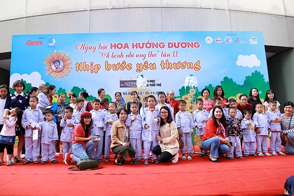 Những bệnh nhi tại ngày hội (Ảnh: Vương Tuấn) Những bệnh nhi tại ngày hội (Ảnh: Vương Tuấn)