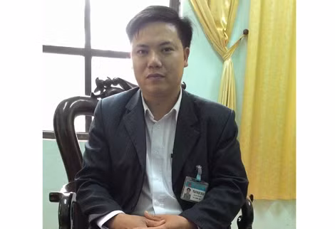 Ông Phan Ngọc Huấn, Phó Chủ tịch UBND xã Đông Phương Yên cho biết, chưa có một kết luận chính thức nào về nguyên nhân dẫn đến làng ung thư của Lũng Vị. Ông Phan Ngọc Huấn, Phó Chủ tịch UBND xã Đông Phương Yên cho biết, chưa có một kết luận chính thức nào về nguyên nhân dẫn đến làng ung thư của Lũng Vị.