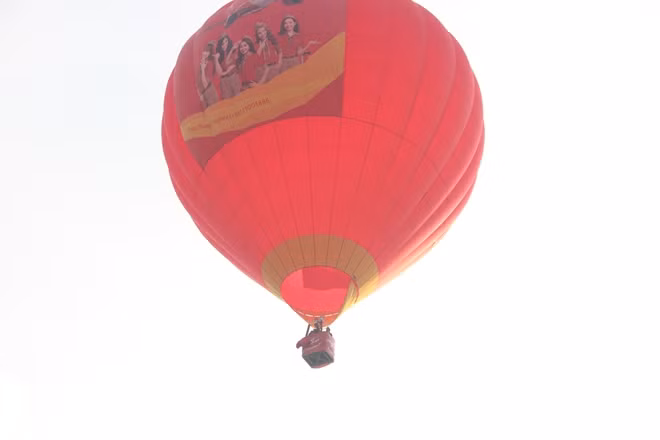 Khinh khí cầu của Hãng hàng không Vietjet, đại diện cho Việt Nam tham dự tại Festival Huế 2016.