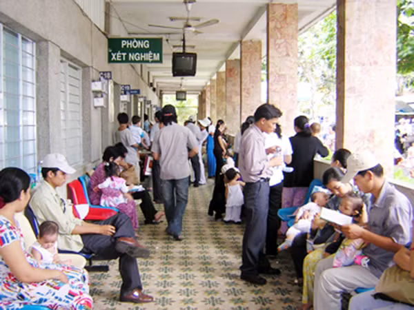 Viện phí và học phí sẽ được bỏ để thực hiện theo cơ chế giá. Viện phí và học phí sẽ được bỏ để thực hiện theo cơ chế giá.