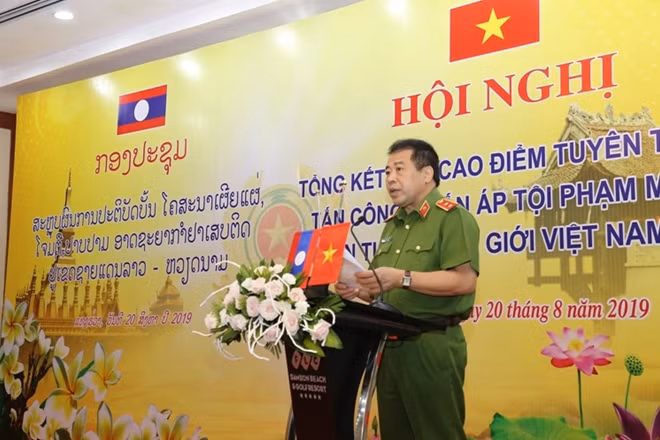 Trung tướng Phạm Văn Các, Cục trưởng Cục CSĐT tội phạm về ma túy báo cáo tình hình, kết quả đợt cao điểm