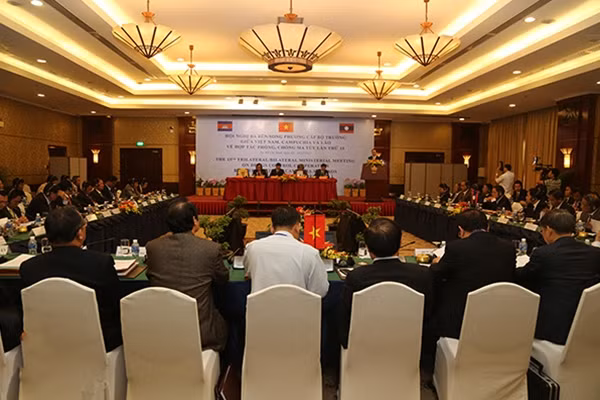 Toàn cảnh Hội nghị.