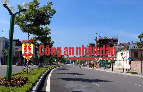 Con đường mới mở Nguyễn Văn Huyên lại xuất hiện thêm bức tường được chủ nhân của nó ra giá tiền tỷ.