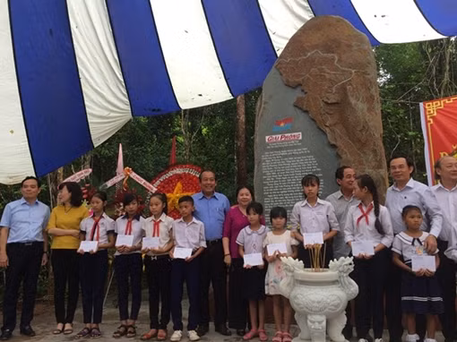 Gặp mặt kỷ niệm 50 năm ngày thành lập Trường Đào tạo Cán bộ an ninh miền Nam ảnh 5