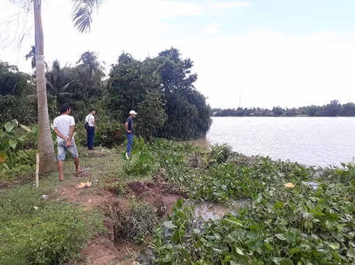 Thả lưới đánh cá hốt hoảng phát hiện thi thể người ảnh 2