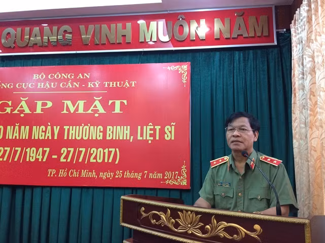 Trung tướng KSor Nham phát biểu tại buổi gặp mặt Trung tướng KSor Nham phát biểu tại buổi gặp mặt