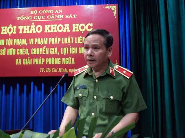 Thiếu tướng Nguyễn Phong Hòa phát biểu tại Hội thảo Thiếu tướng Nguyễn Phong Hòa phát biểu tại Hội thảo