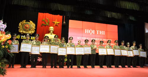 Các cá nhân xuất sắc đạt giải cao trong Hội thi