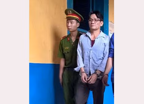 Bị cáo Hiển sau phiên xử hôm nay.