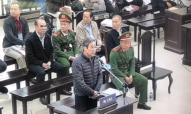 Bị cáo Nguyễn Bắc Son.