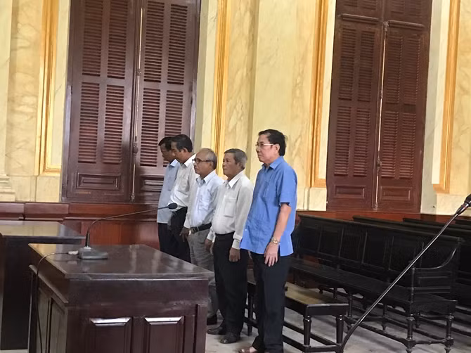 Cựu Tổng Giám đốc Tập đoàn công nghiệp Cao su Việt Nam lĩnh 4 năm tù