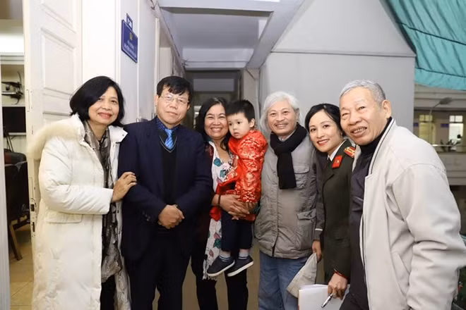 Tại buổi gặp, nhiều cán bộ lão thành đều bày tỏ niềm xúc động vô bờ khi có dịp trở về ngôi nhà chung – Báo CAND