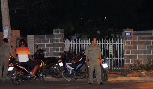 Nam thanh niên chết trong phòng trọ với nhiều vết thương