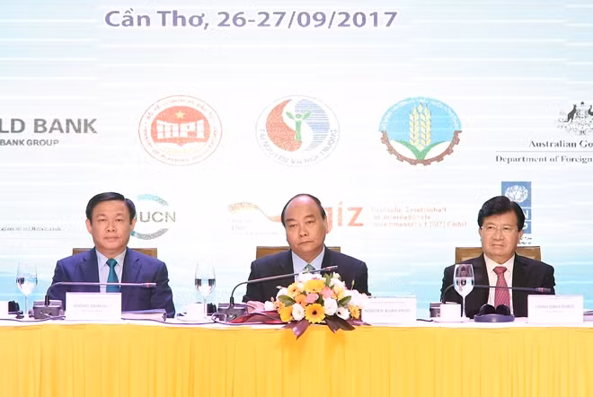 Thủ tướng Nguyễn Xuân Phúc, chủ trì Hội nghị. (Ảnh chinhphu.vn)