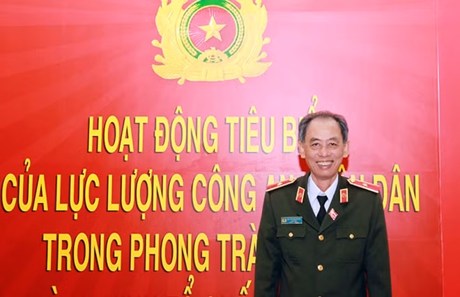 Thiếu tướng Nguyễn Văn Hoàng, Giám đốc Công an tỉnh Bến Tre