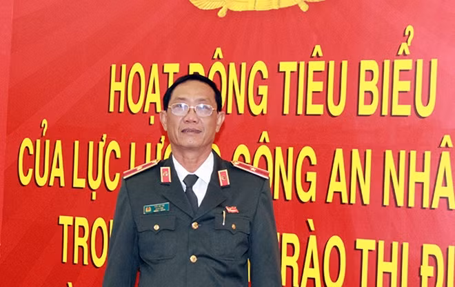 Thiếu tướng Bùi Bé Tư, Giám đốc Công an tỉnh An Giang.
