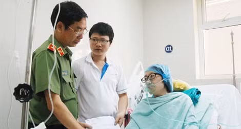 Cảm động những lá thư gửi nữ chiến sĩ Công an có nghị lực phi thường