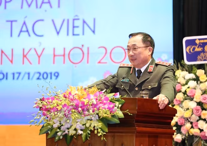 Thứ trưởng Nguyễn Văn Thành phát biểu tại buổi gặp mặt.