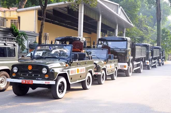 Xe nghi lễ chuẩn bị.