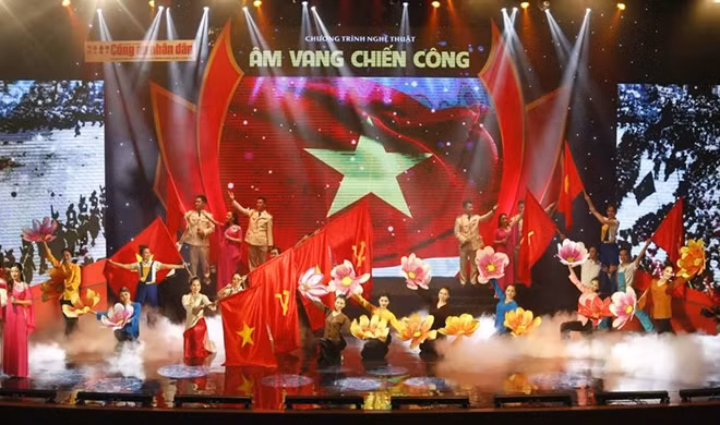 Ca khúc “19 tháng 8” của cố nhạc sĩ Xuân Oanh