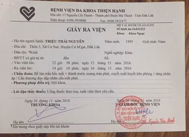 Giấy ra viện ghi rõ anh Nguyên bị chấn thương nhiều điểm tại vùng mặt.