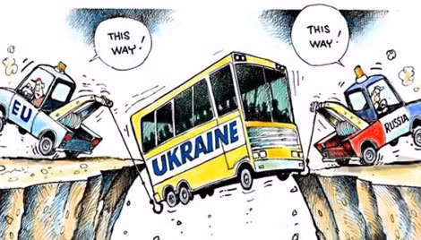 Ukraine đang lâm vào cảnh “trên đe, dưới búa”: Theo châu Âu, hay ở lại cùng Nga?