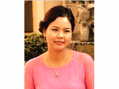 Nhà thơ, nhà báo Phạm Vân Anh.