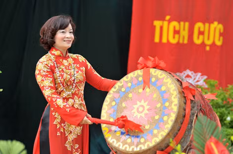 Tiếng trống ngày khai trường lúc nào cũng thiêng liêng trong trái tim học trò.