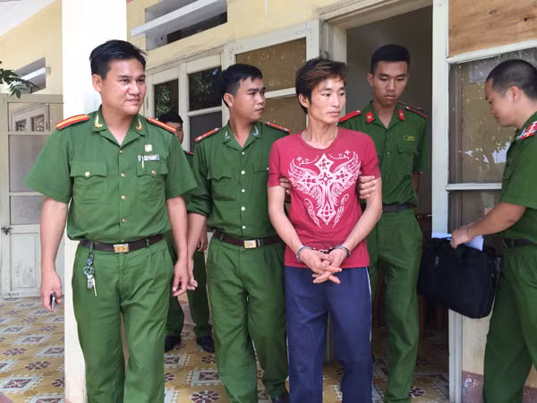 Đặng Văn Hùng tại Trại tạm giam Công an tỉnh Yên Bái.