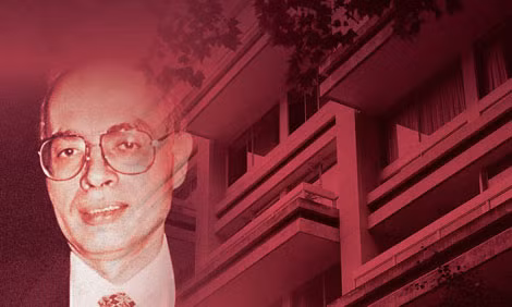 Ashraf Marwan và tòa chung cư nơi ông “nhảy” xuống và tử vong.