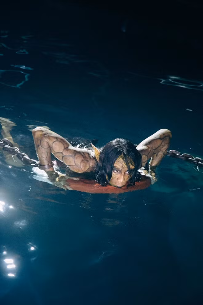 Trong tháng 4 này, Phạm Anh Khoa sẽ chính thức ra mắt một music video có tựa đề “Rain” để gửi tặng khán giả nghe nhạc trên cả nước.